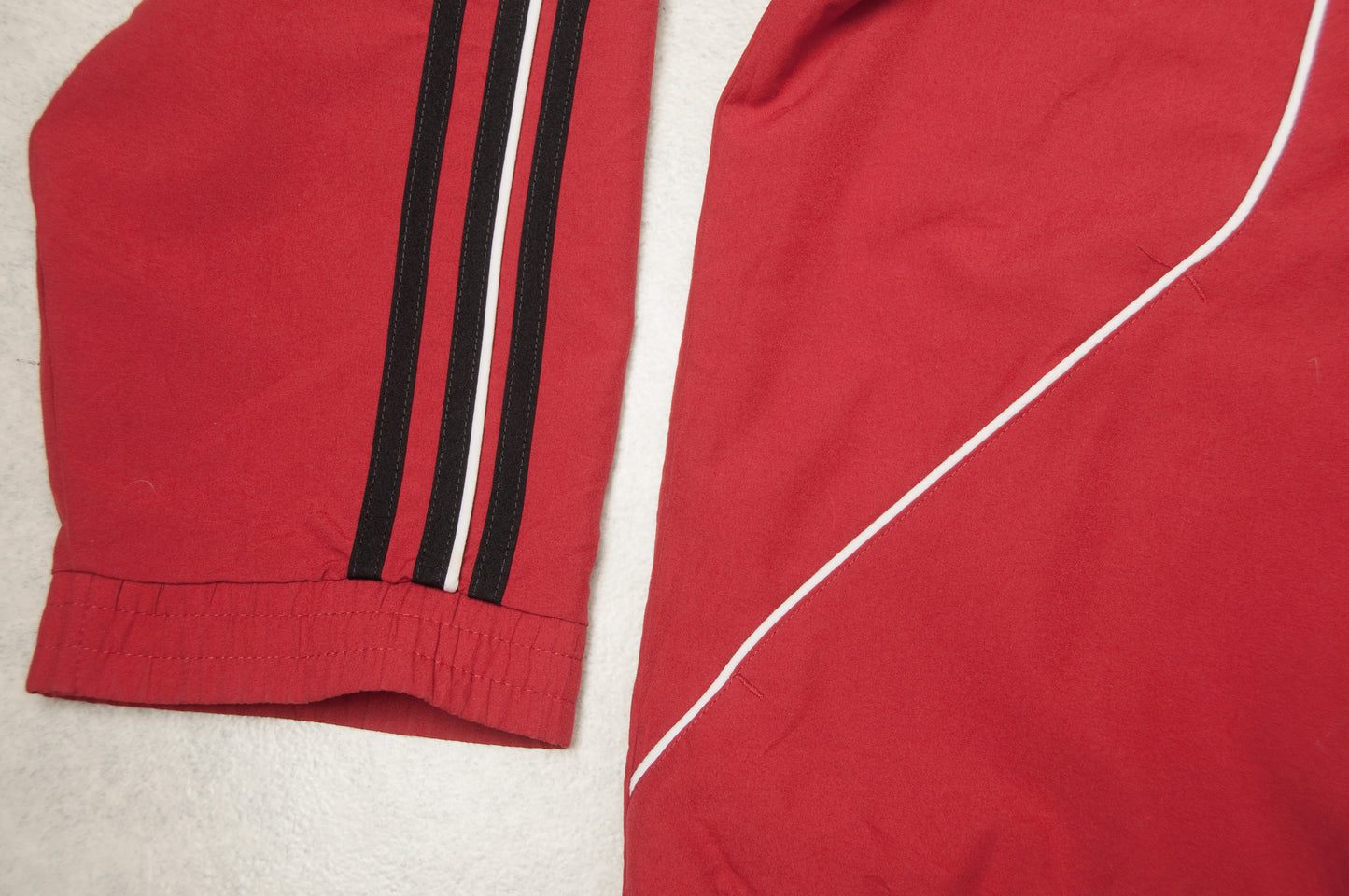 Y2K Adidas tuulitakki (XXL)