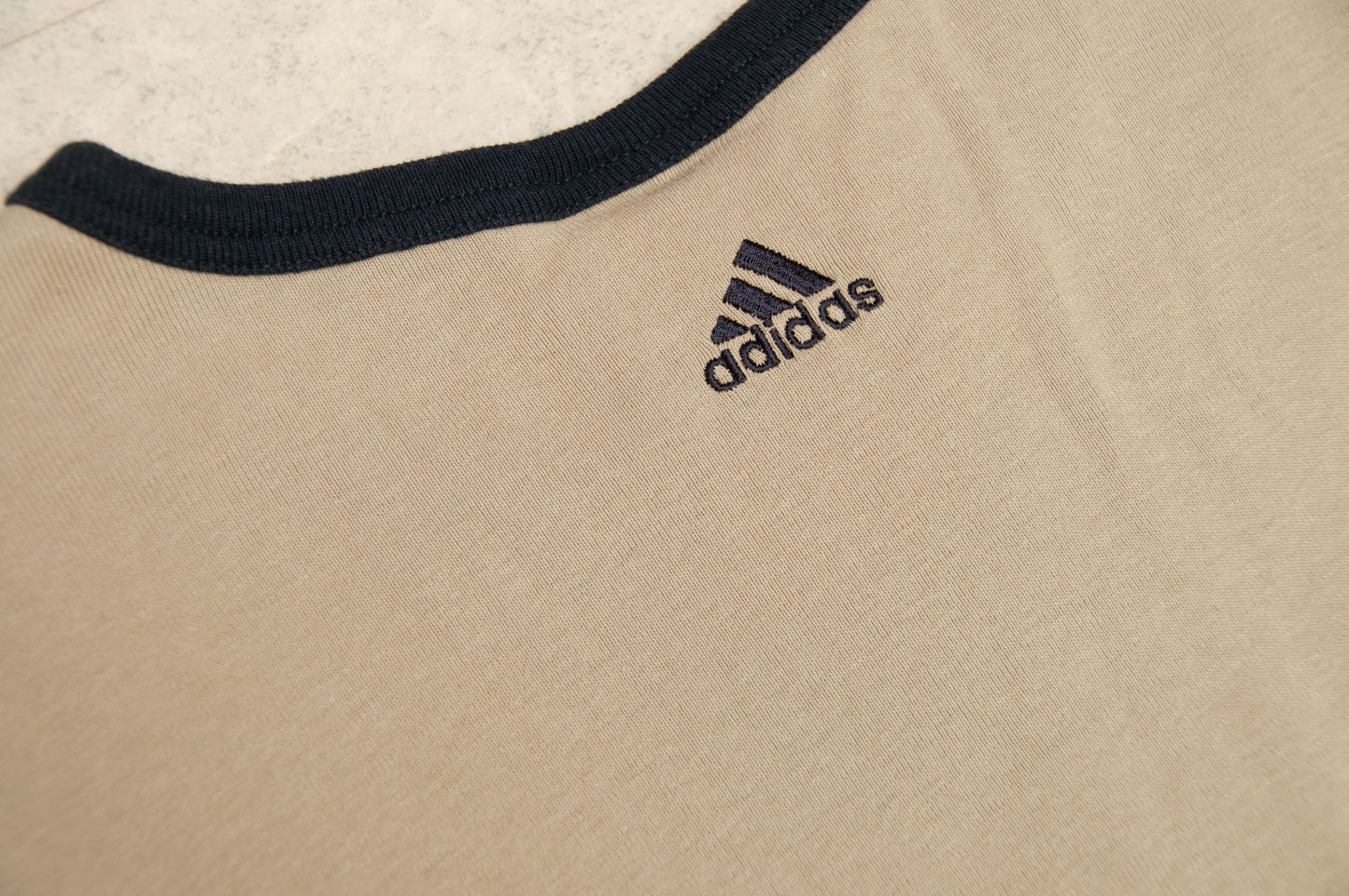 Vintage Y2K Adidas hihaton paita (M)