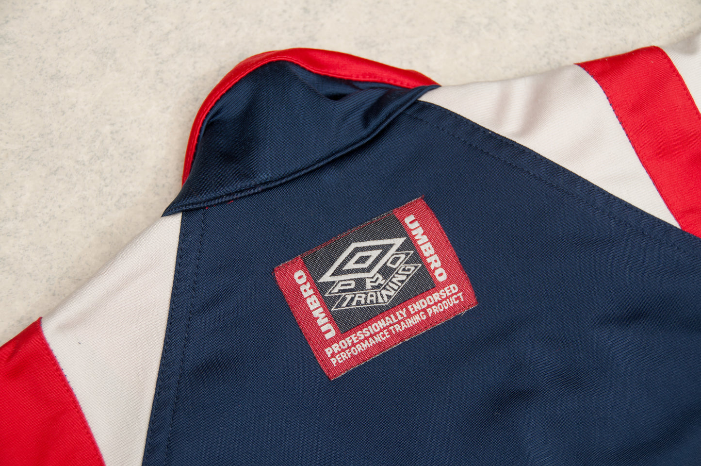 Vintage Umbro Veijarit verkkatakki 90-luvulta (M)