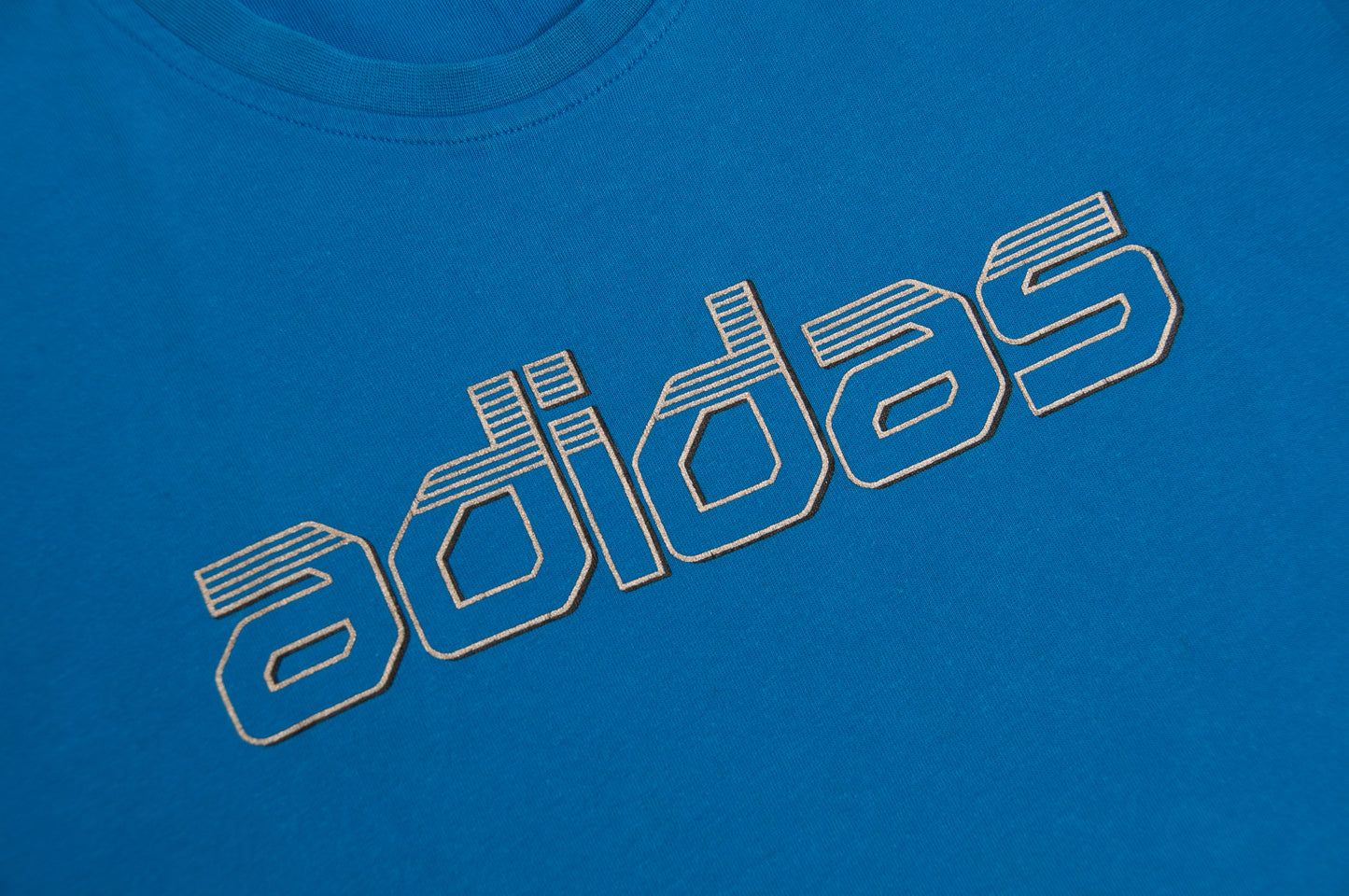Adidas t-paita (S)
