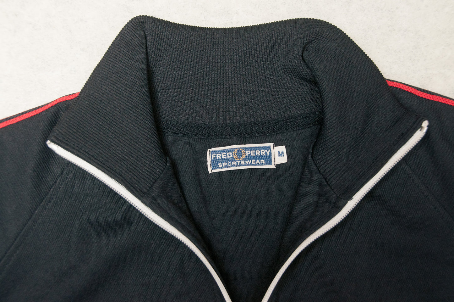 Vintage Fred Perry verkkatakki 90-luvulta (M)