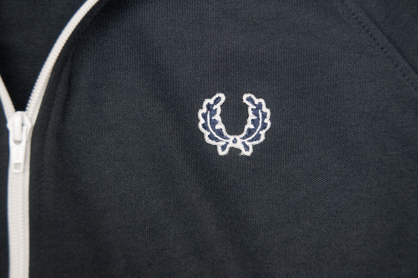 Vintage Fred Perry verkkatakki 90-luvulta (M)