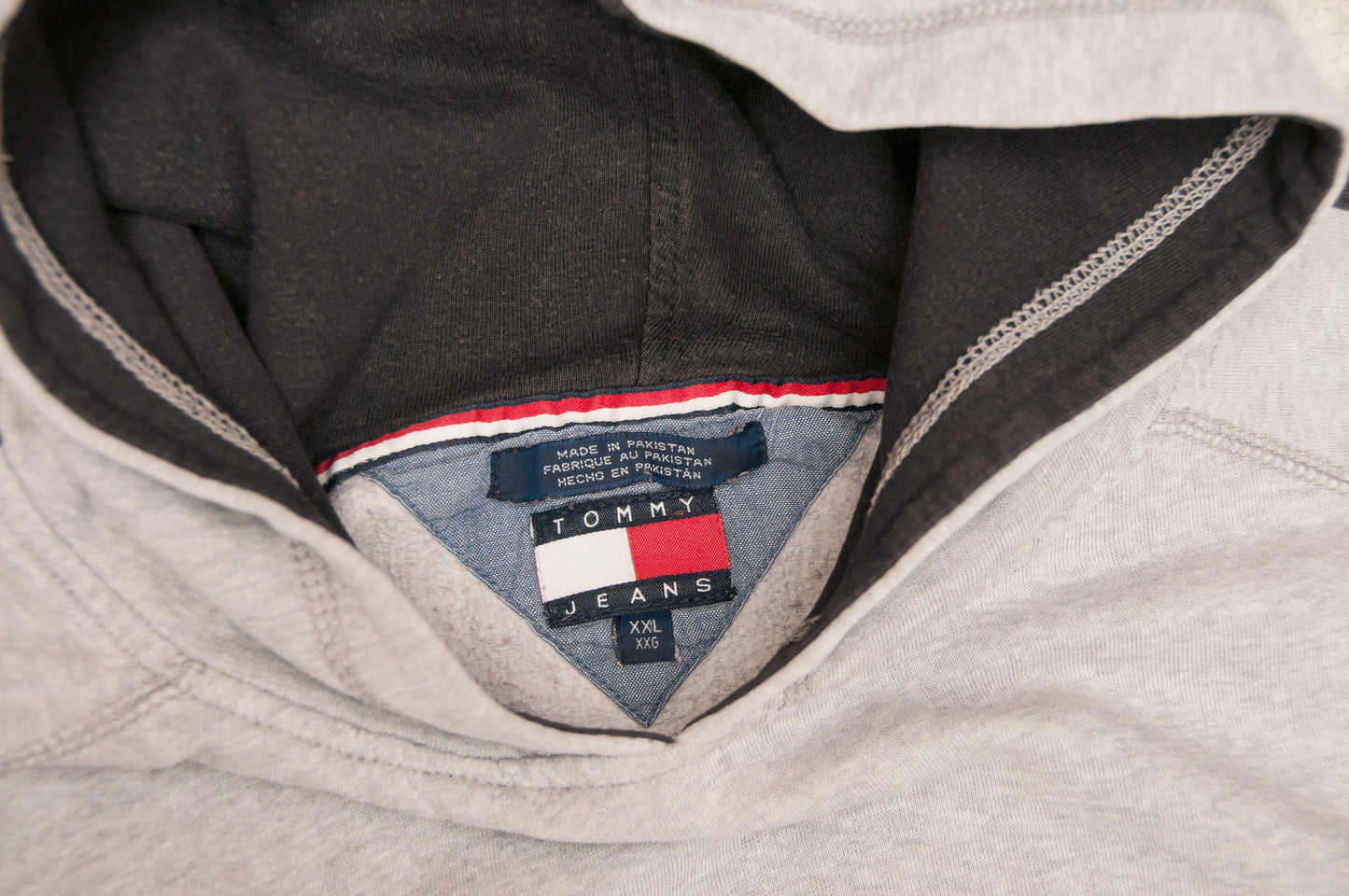 Vintage Tommy Jeans huppari 90-luvulta (XXL)
