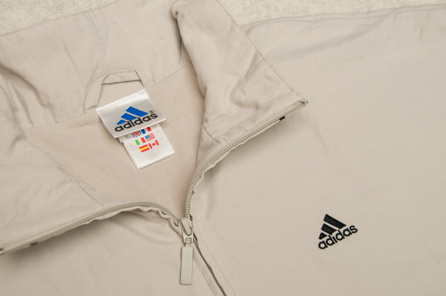 Vintage Y2K Adidas tuulitakki (M)