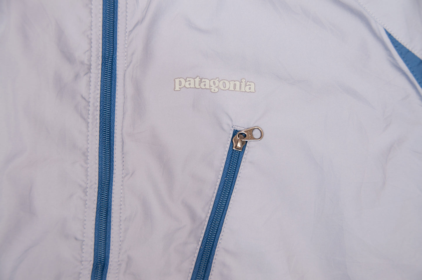 Patagonia tuulitakki (M)