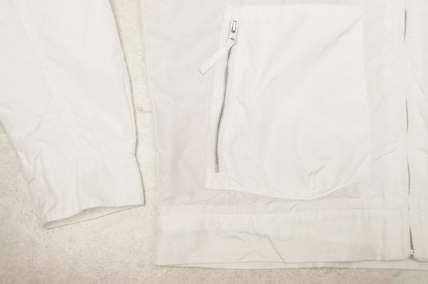 Y2K Tommy Hilfiger tuulitakki (S)
