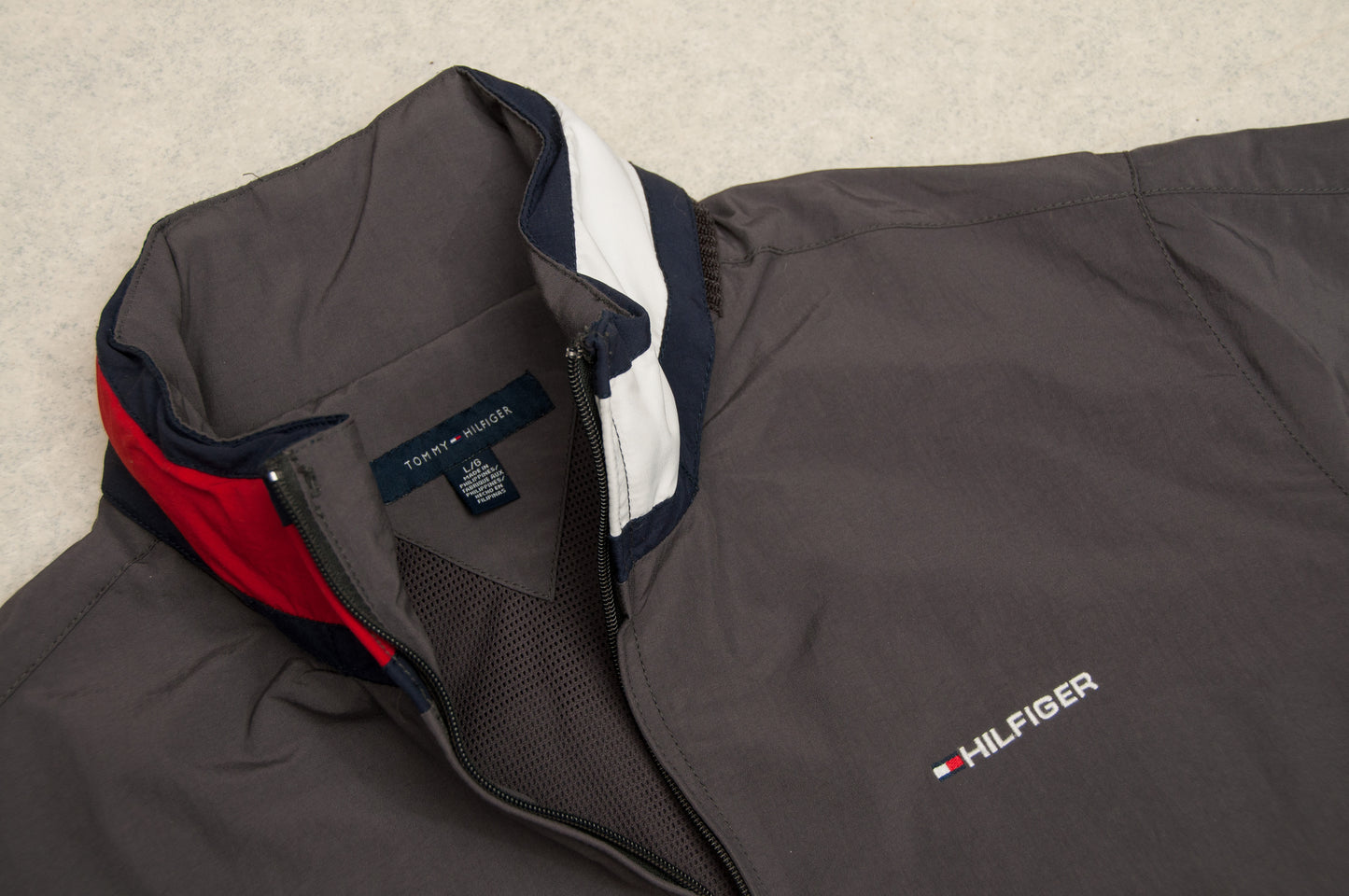 Y2K Tommy Hilfiger välikausitakki (L)