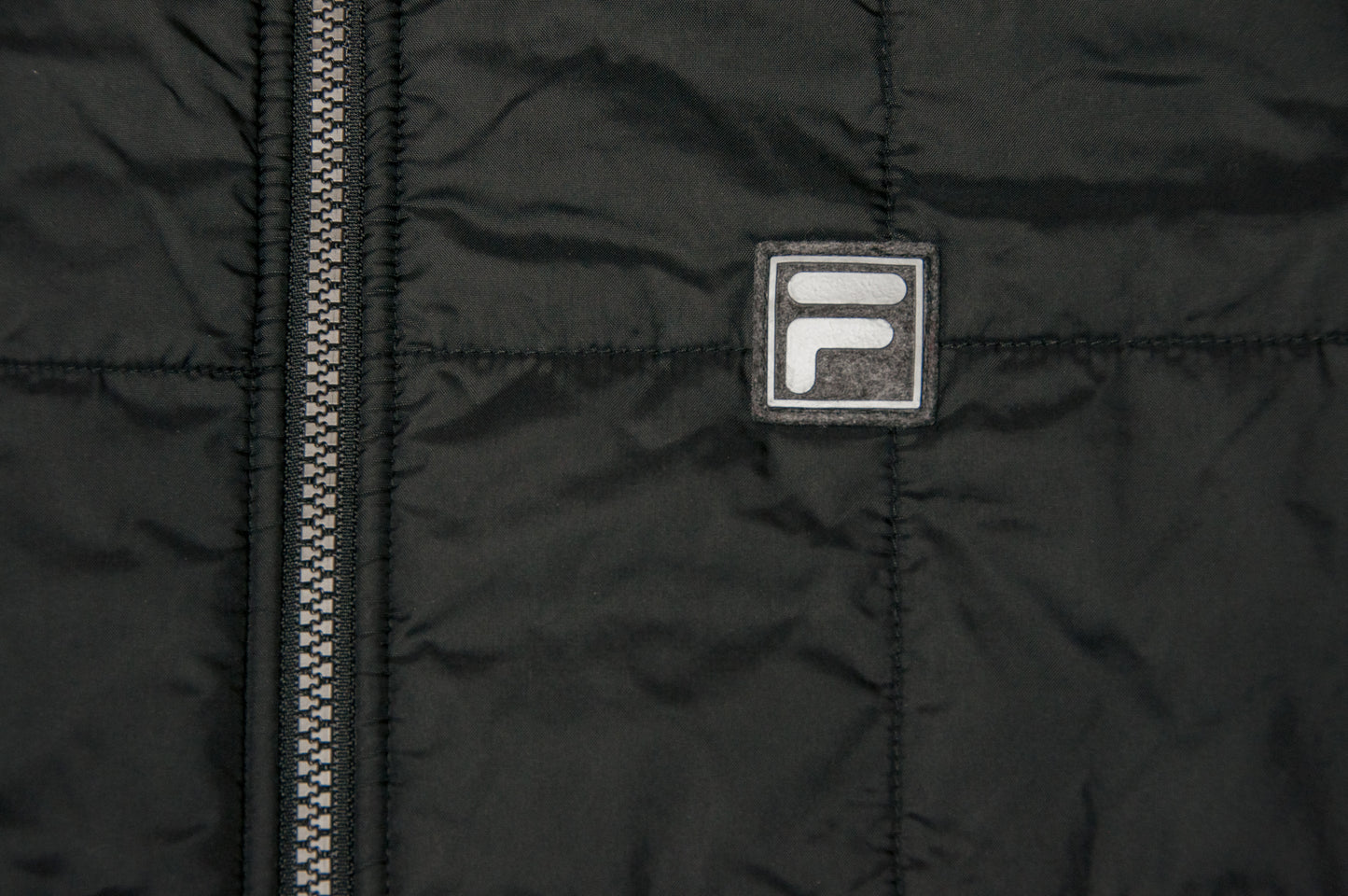 Y2K Fila talvitakki & puffertakki (S)