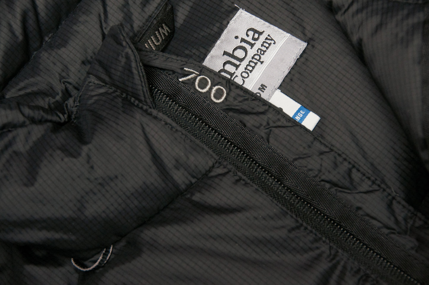 Y2K Columbia Titanium 700 untuvatakki (M)