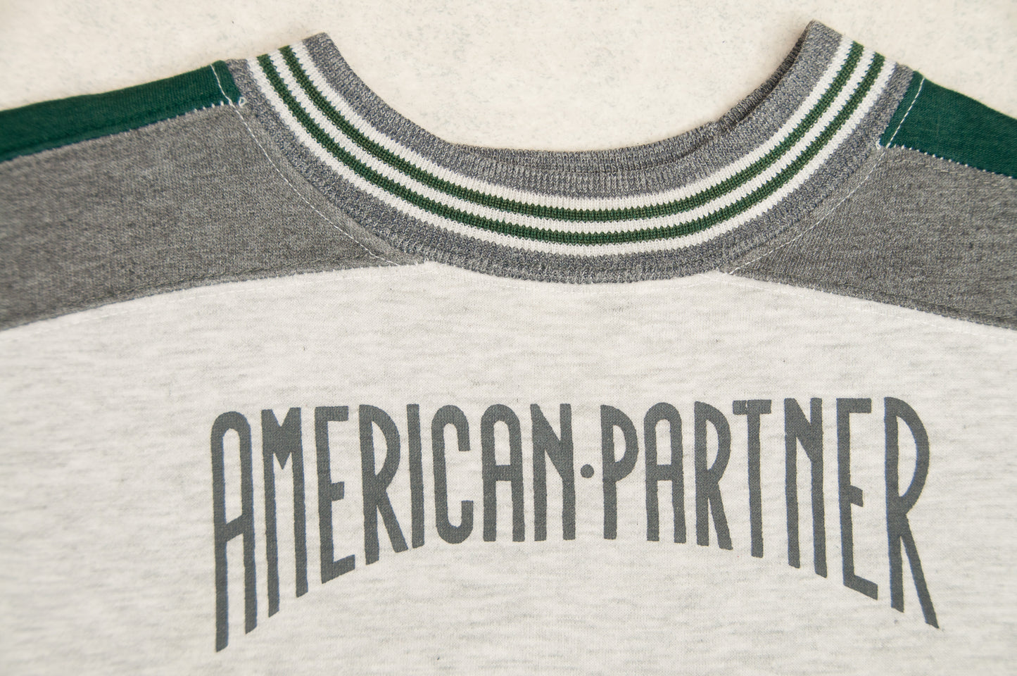 Vintage American Partner collegepaita 90-luvulta (M)