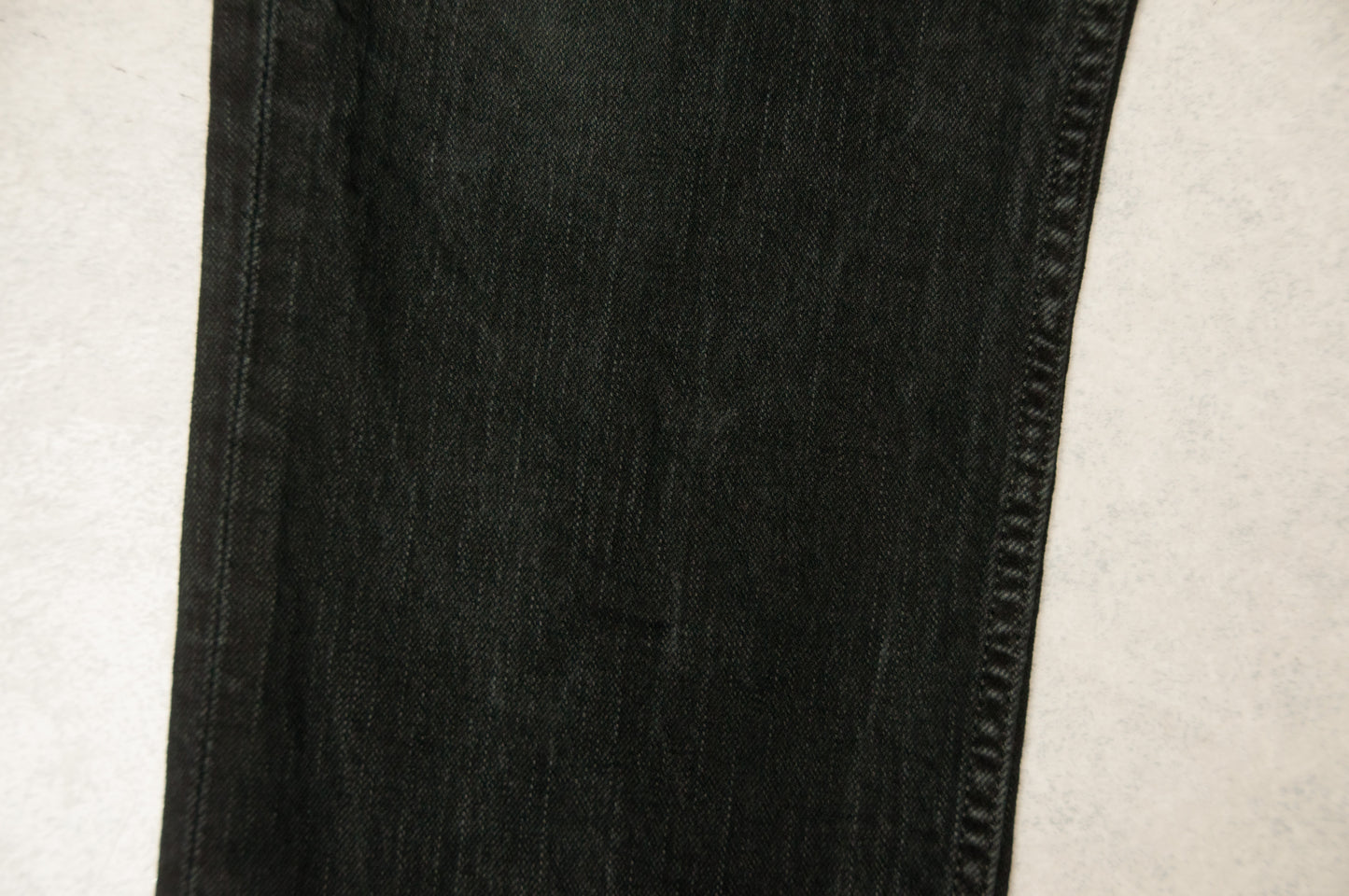 Levi´s 511 farkut (34x29)
