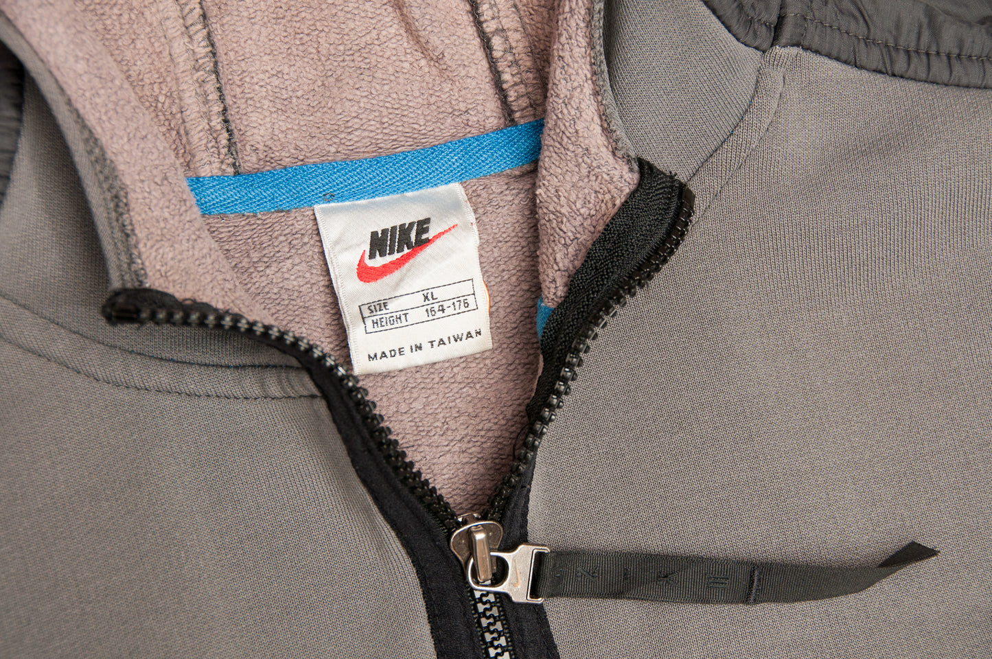Vintage Nike huppari 90-luvulta (M)