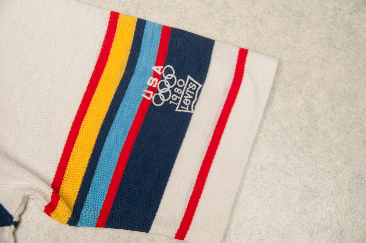 Vintage Levi's Olympic Games 1980 paita (XS)