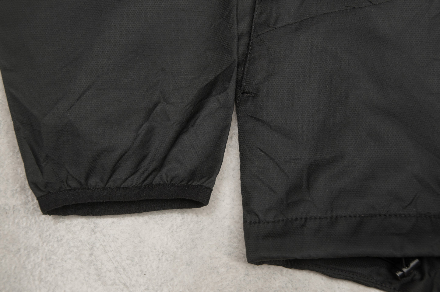 Y2K Nike tuulitakki (L)
