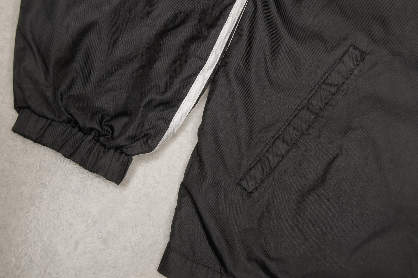 Vintage Y2K Adidas tuulitakki (M)