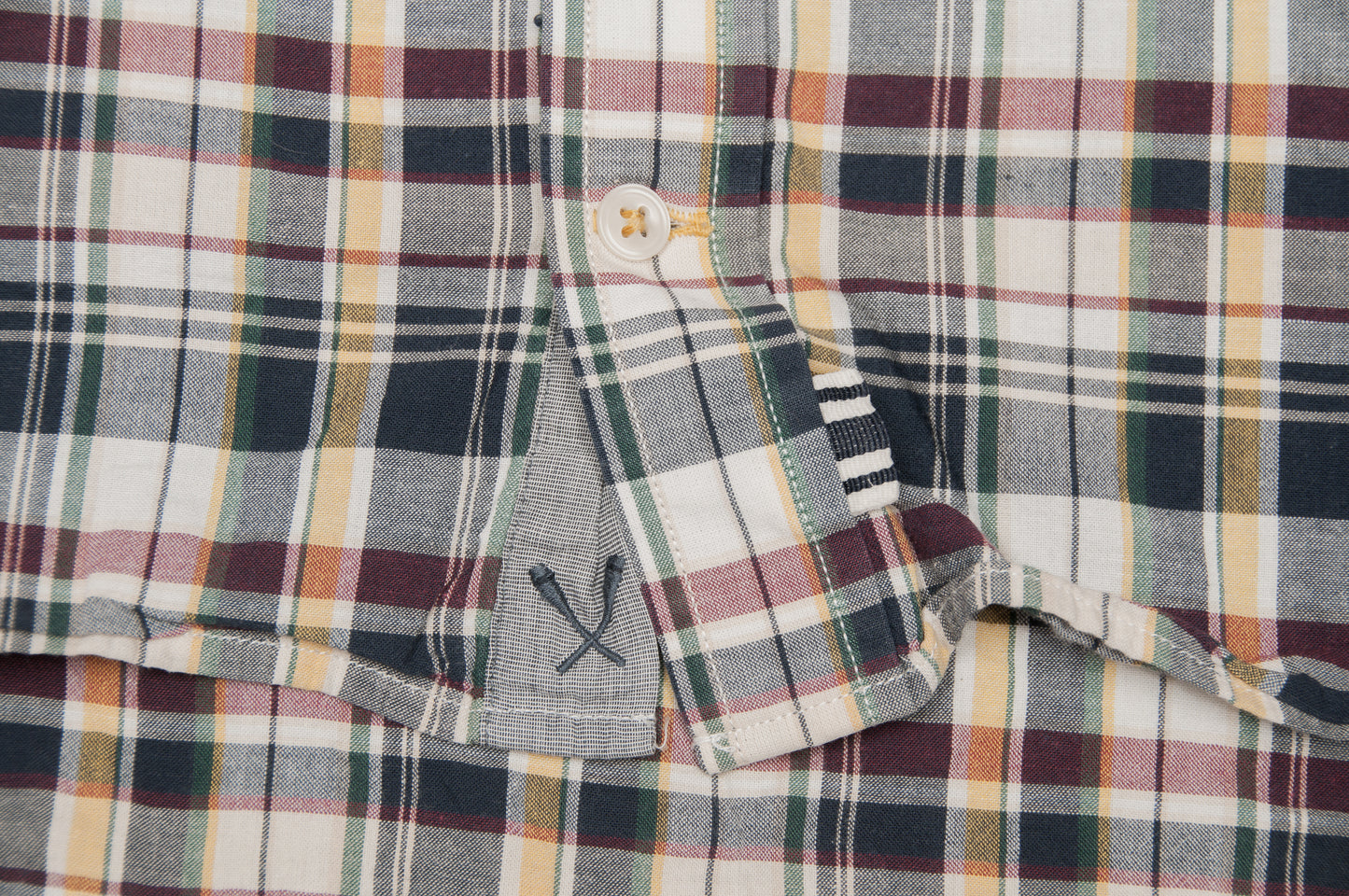 Tommy Hilfiger ruutupaita (L)