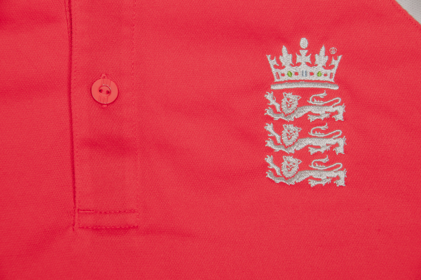 Y2K Adidas x England pikeepaita (M)