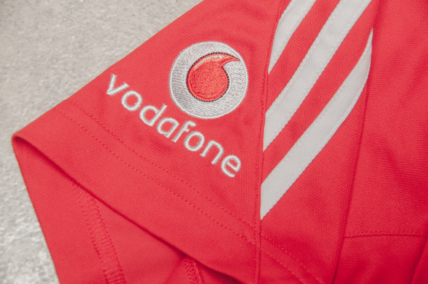 Y2K Adidas x England pikeepaita (M)