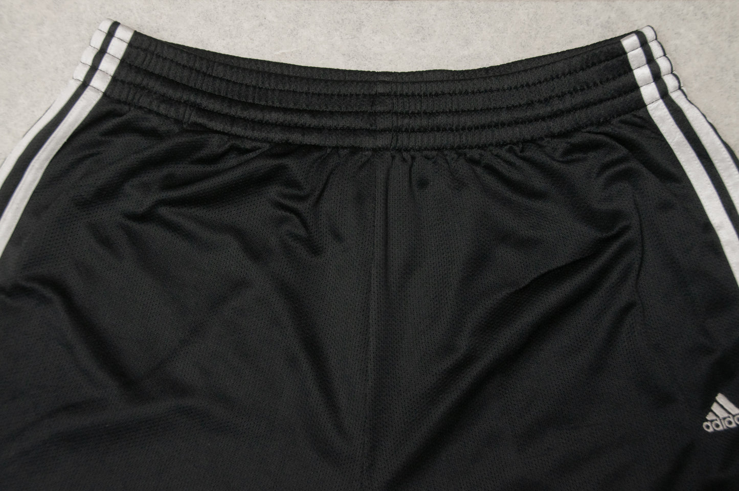 Vintage Y2K Adidas shortsit (L)