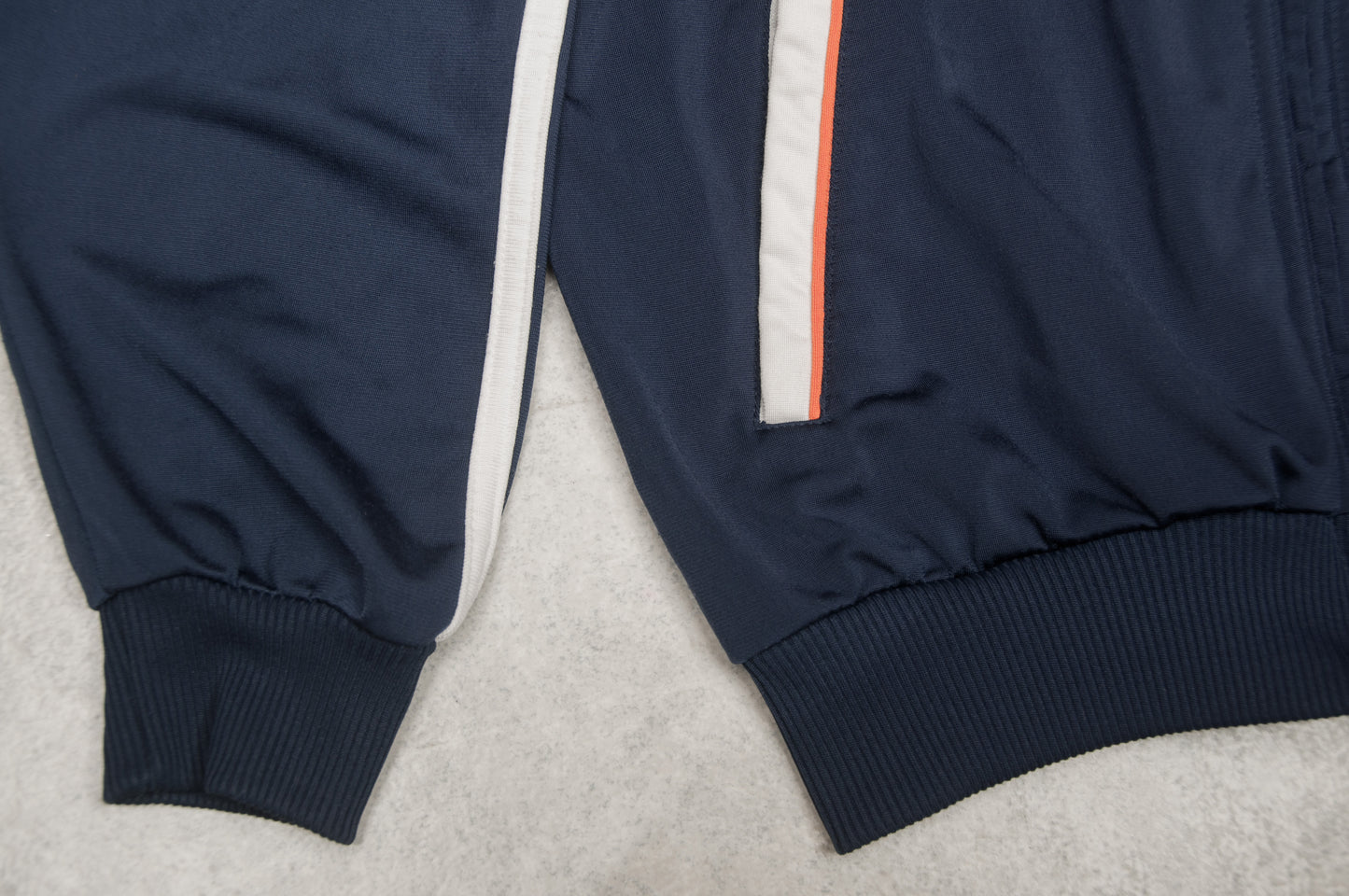 Vintage Adidas verkkatakki 80-luvulta (S)