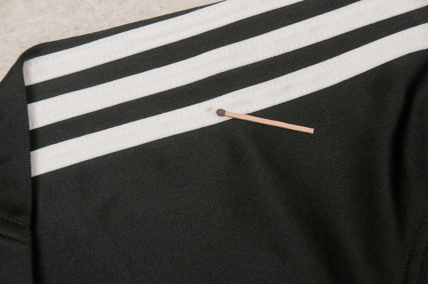 Y2K Adidas verkkatakki (XL)