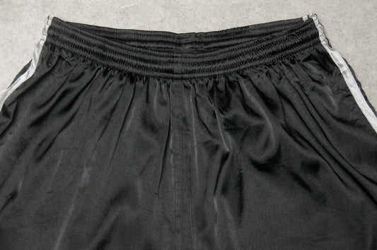 Vintage Y2K Adidas shortsit (M)