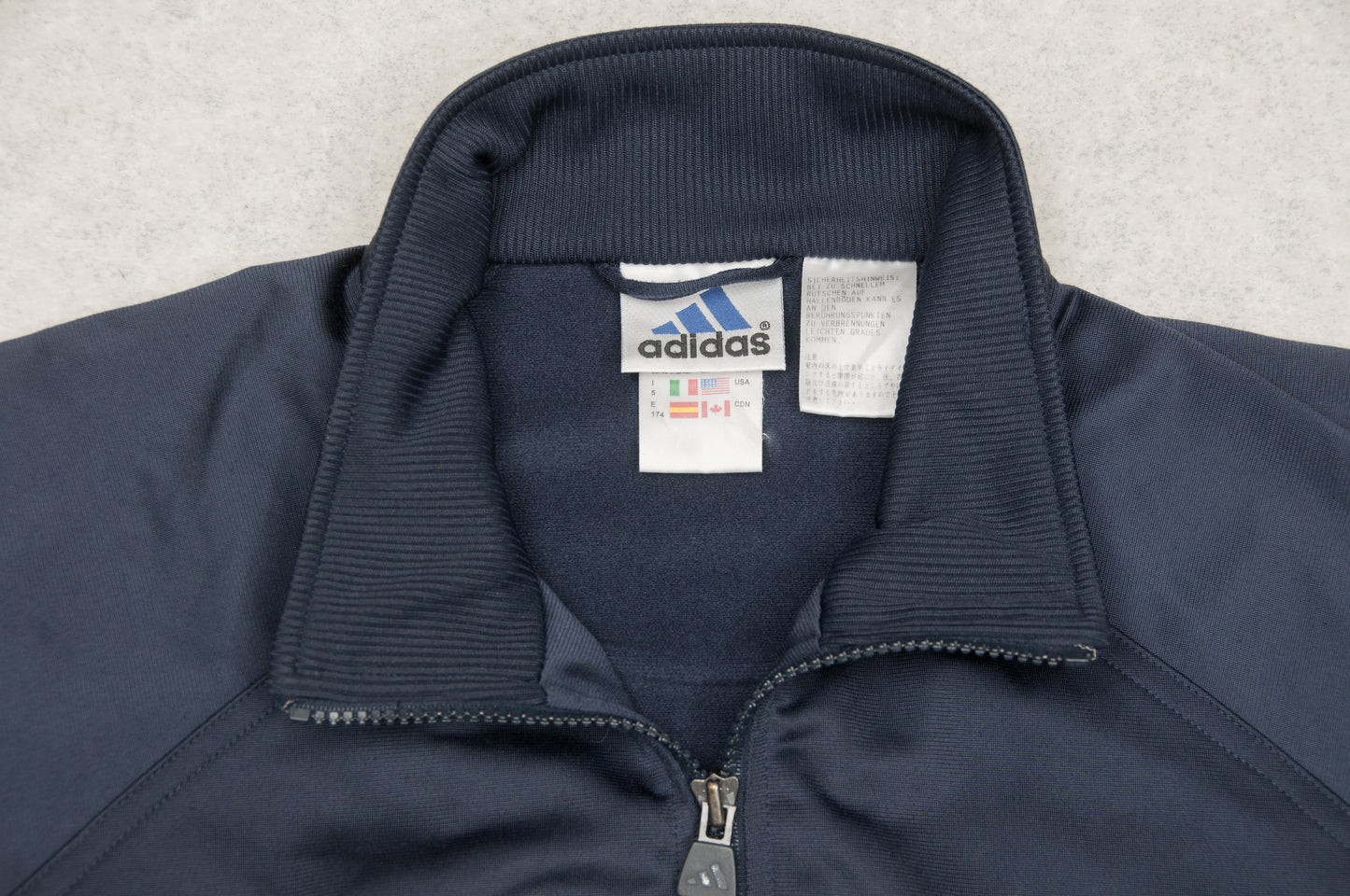Vintage Y2K Adidas verkkatakki (M)