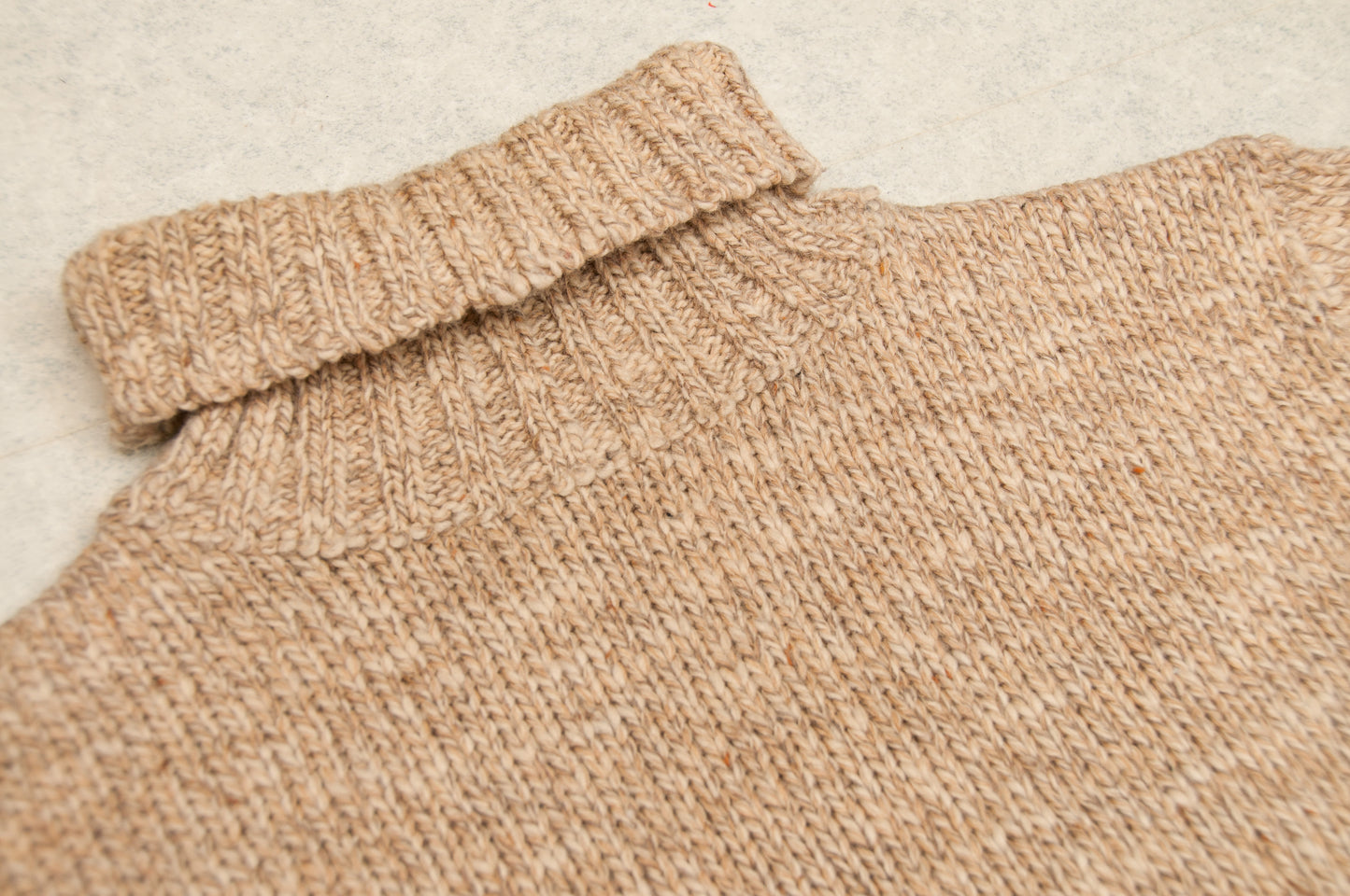 Italialainen villapaita (M)