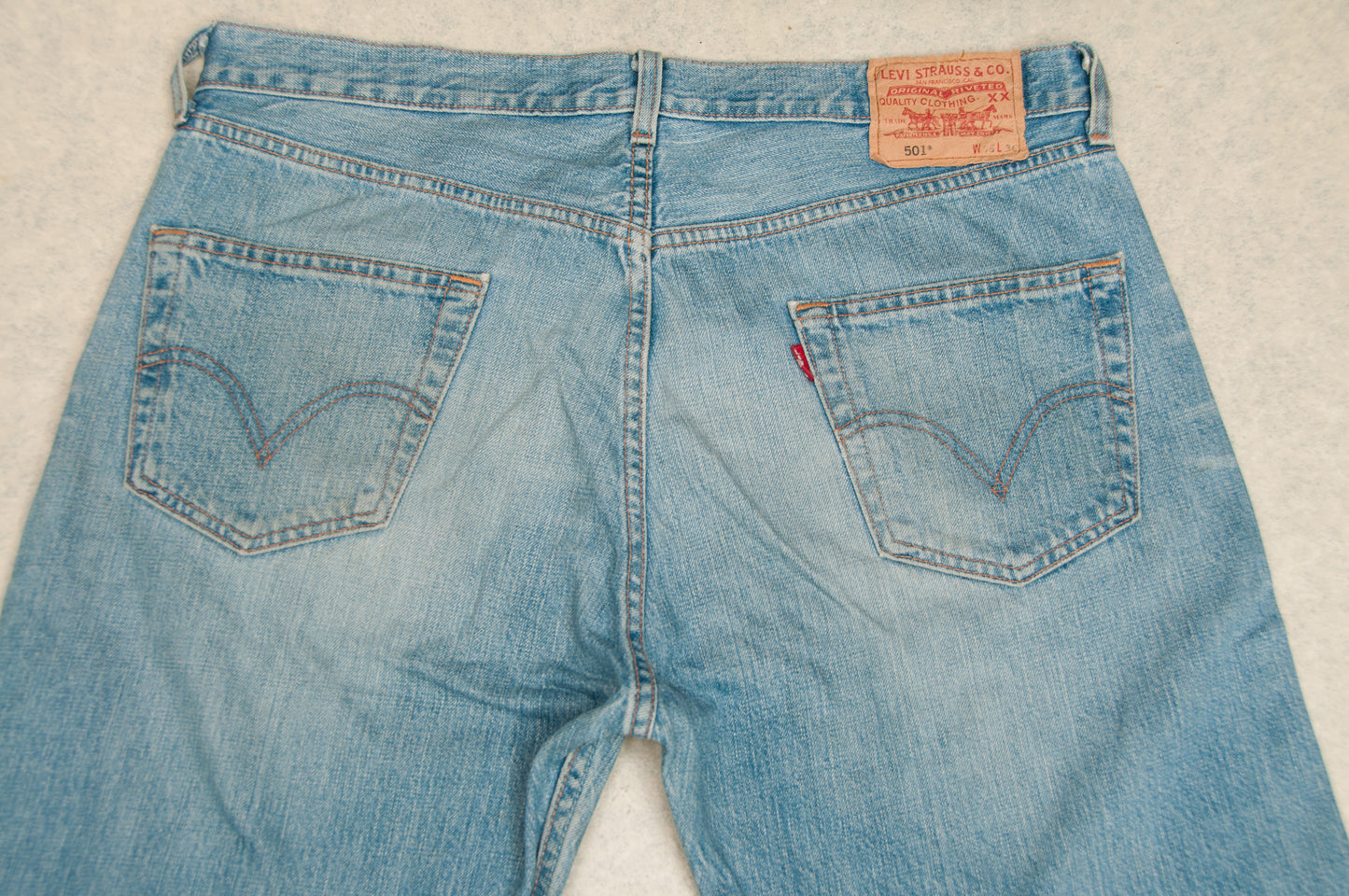 Vintage Y2K Levi's 501 farkut (35x36)