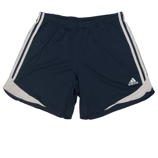 Adidas shortsit (M)