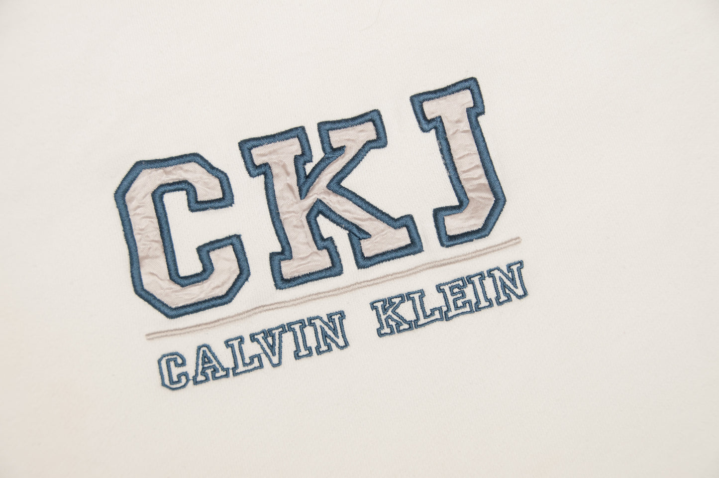 Y2K Calvin Klein Jeans collegepaita (L)