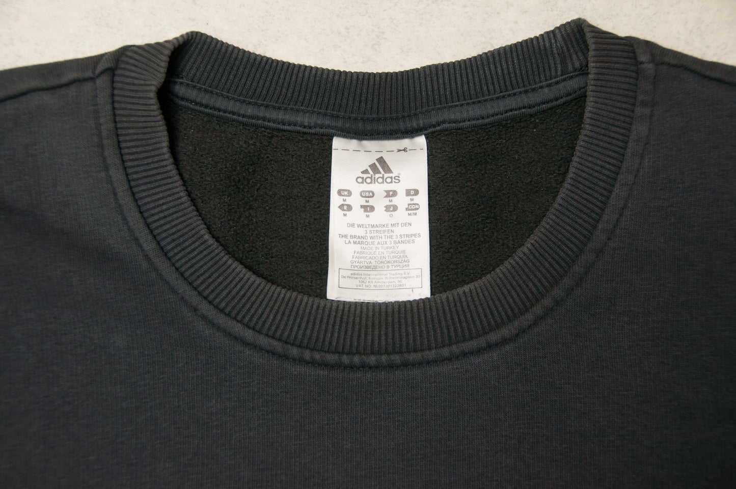 Y2K Adidas collegepaita (M)