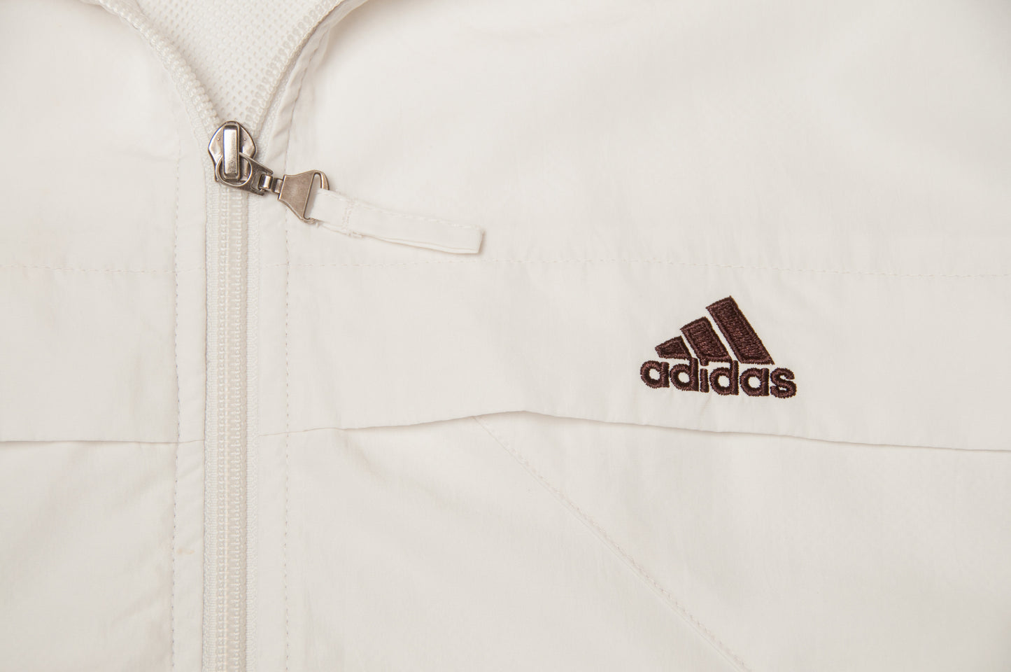 Adidas tuulitakki (L)