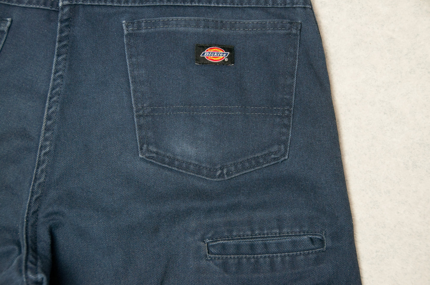 Dickies kevyet työhousut (35x30)