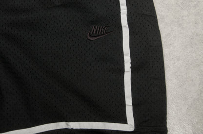 Nike shortsit (S)