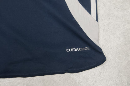 Adidas shortsit (M)