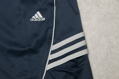 Y2K Adidas shortsit (L)