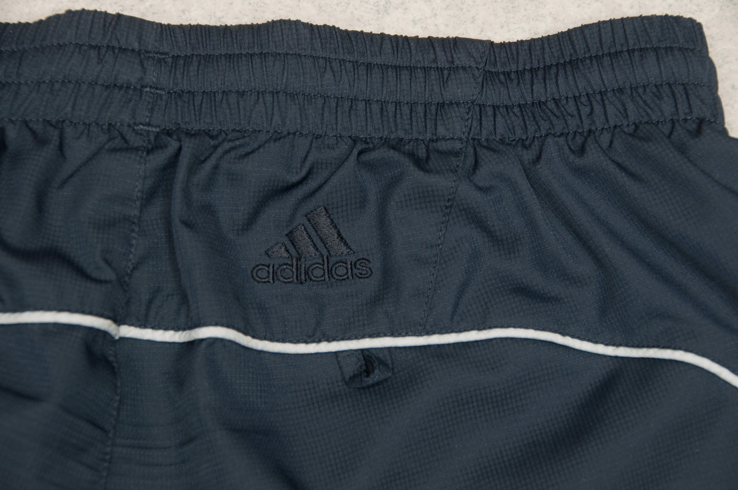 Vintage Y2K Adidas shortsit (S)