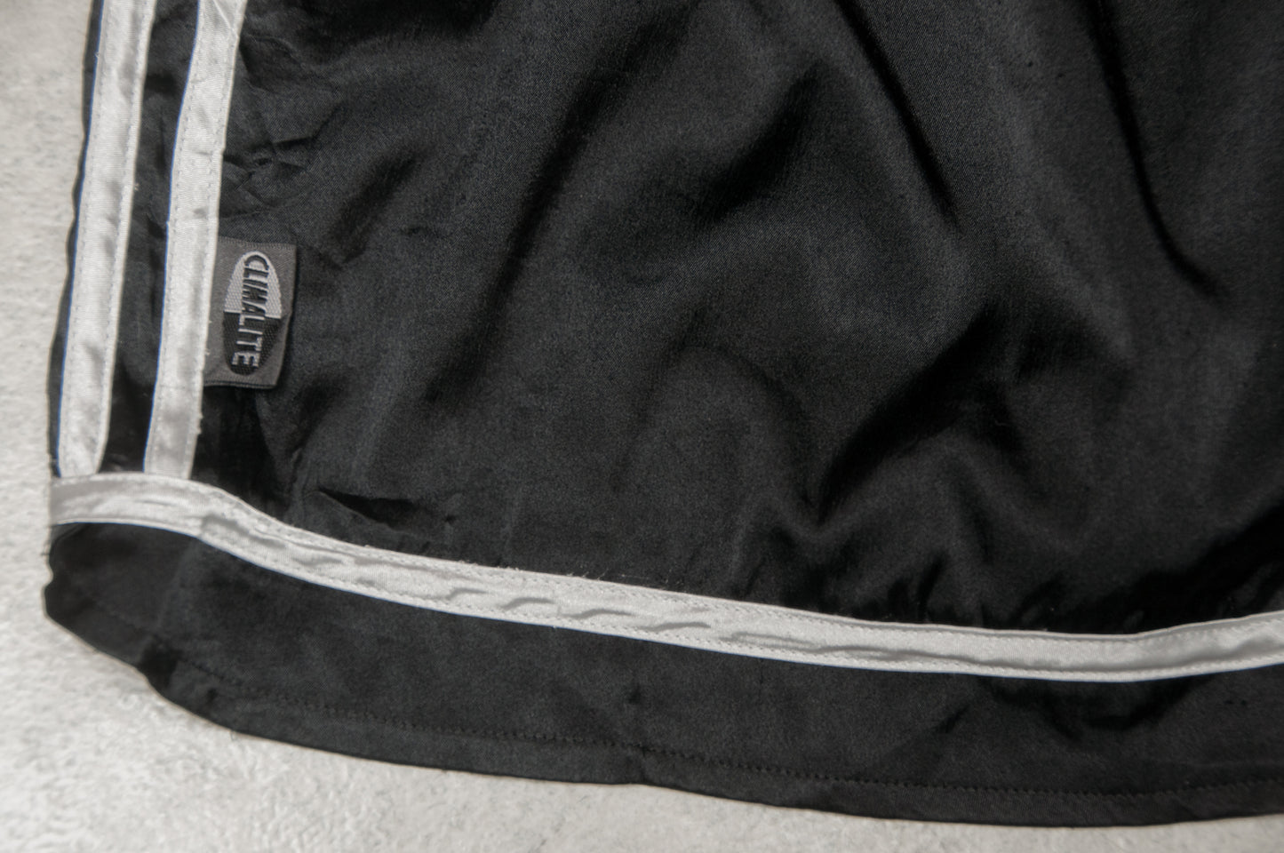 Vintage Y2K Adidas shortsit (M)