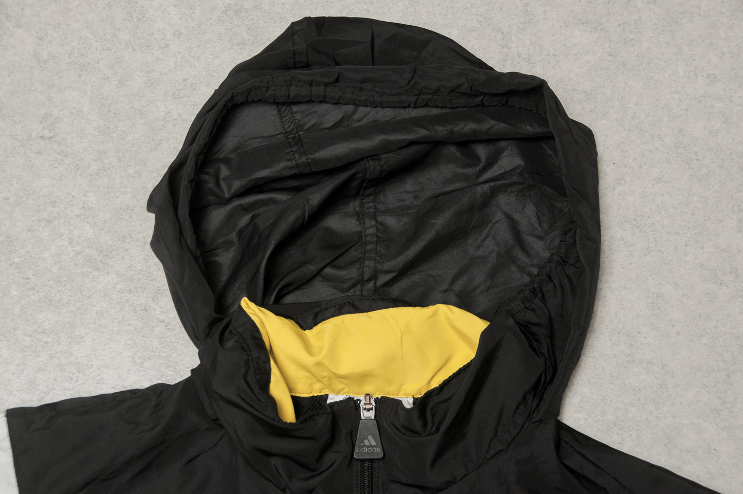 Vintage Adidas tuulitakki 90-luvulta (L)