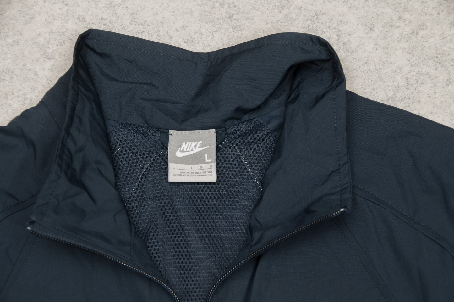 Y2K Nike tuulitakki (L)