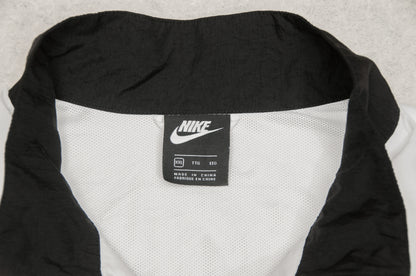 Nike tuulitakki (3XL)