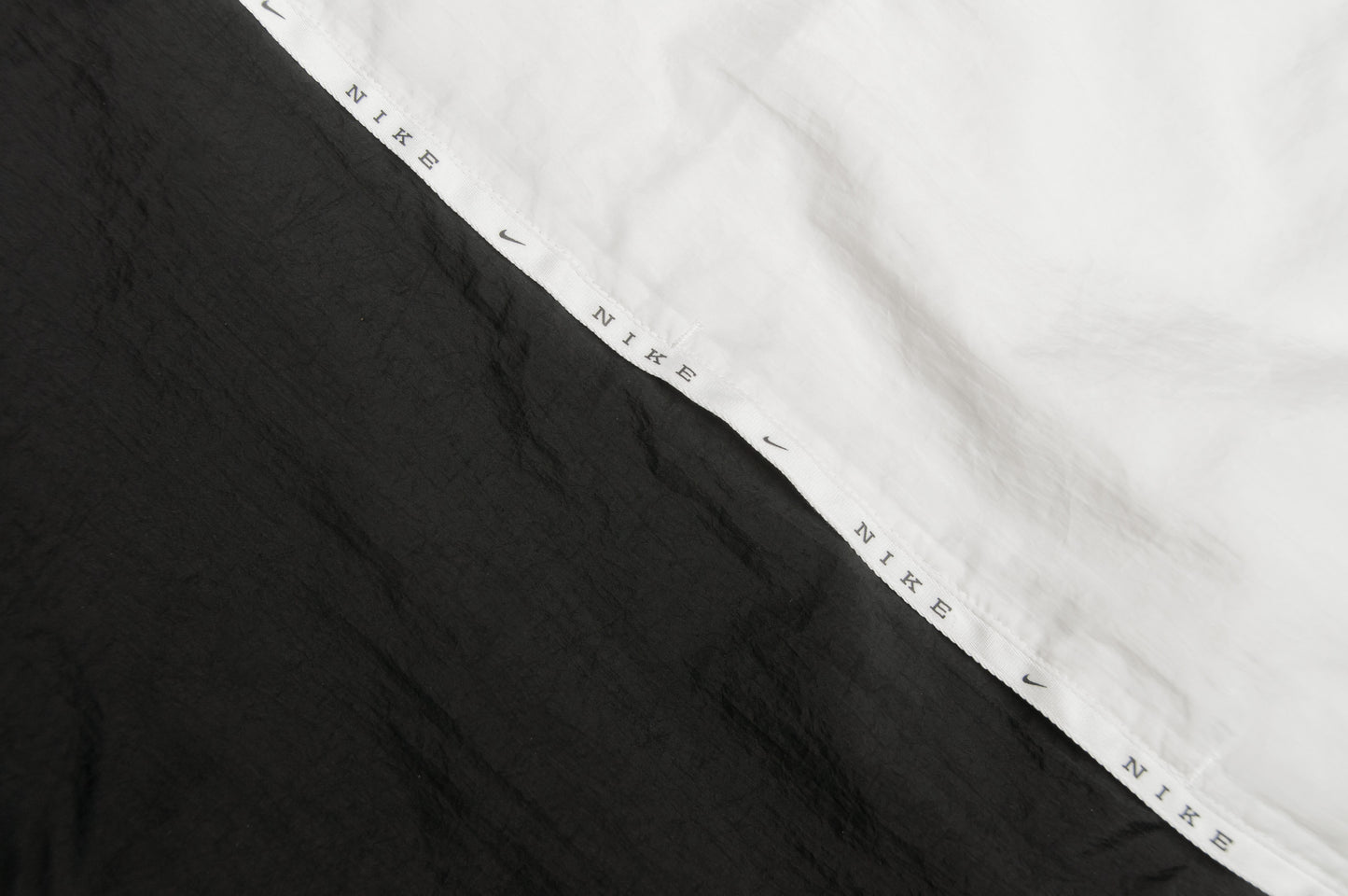 Nike tuulitakki (3XL)