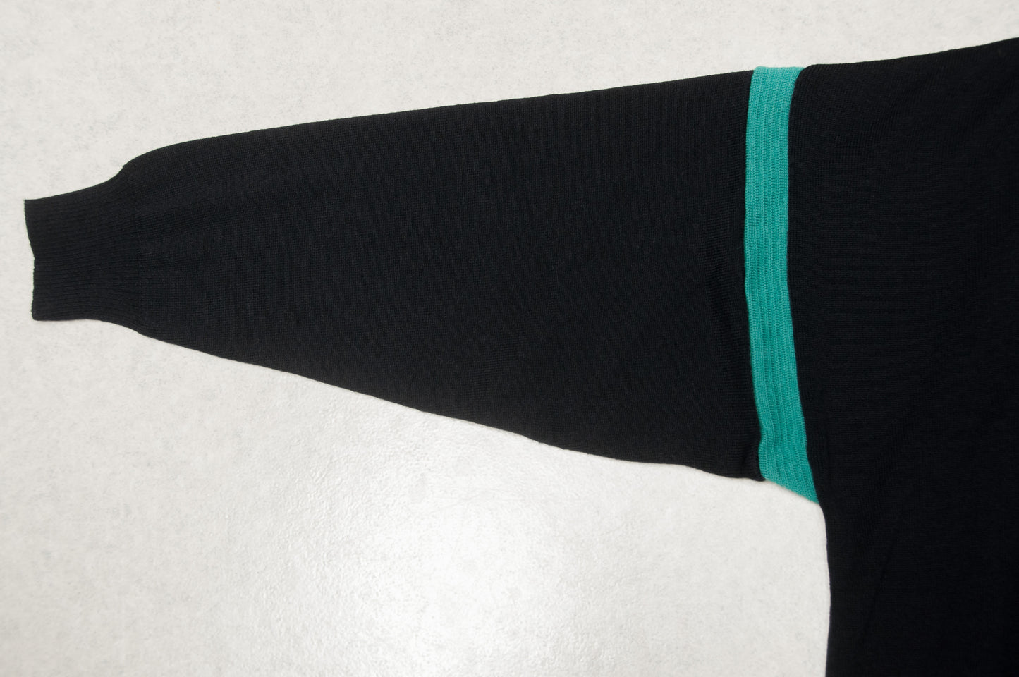 Vintage neulepaita 80-luvulta (L)