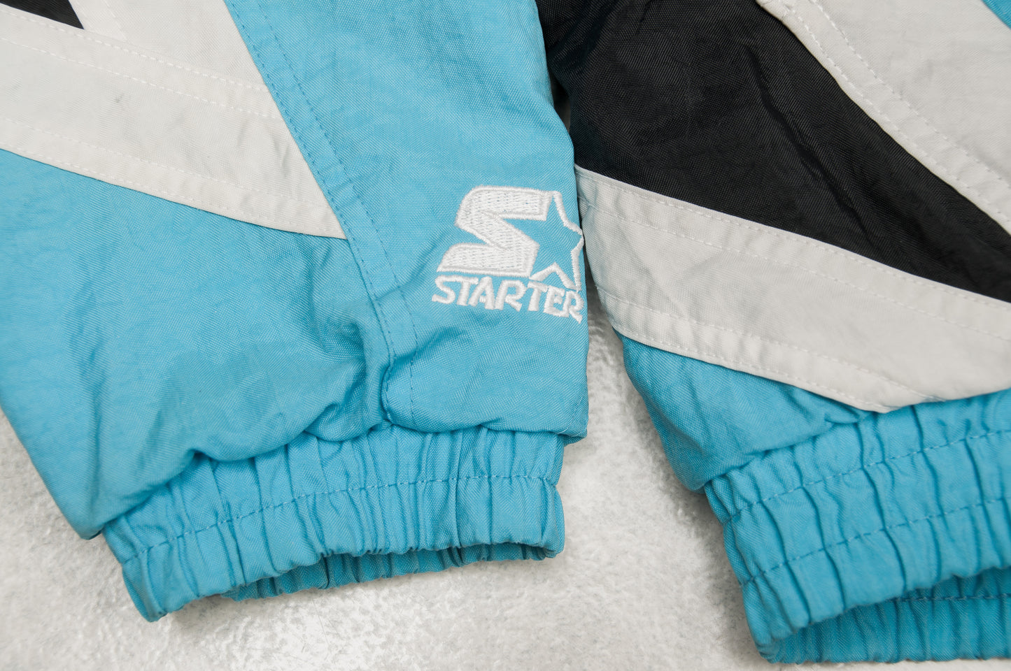 Vintage Starter x NFL Carolina Panthers toppatakki 90-luvulta (L)