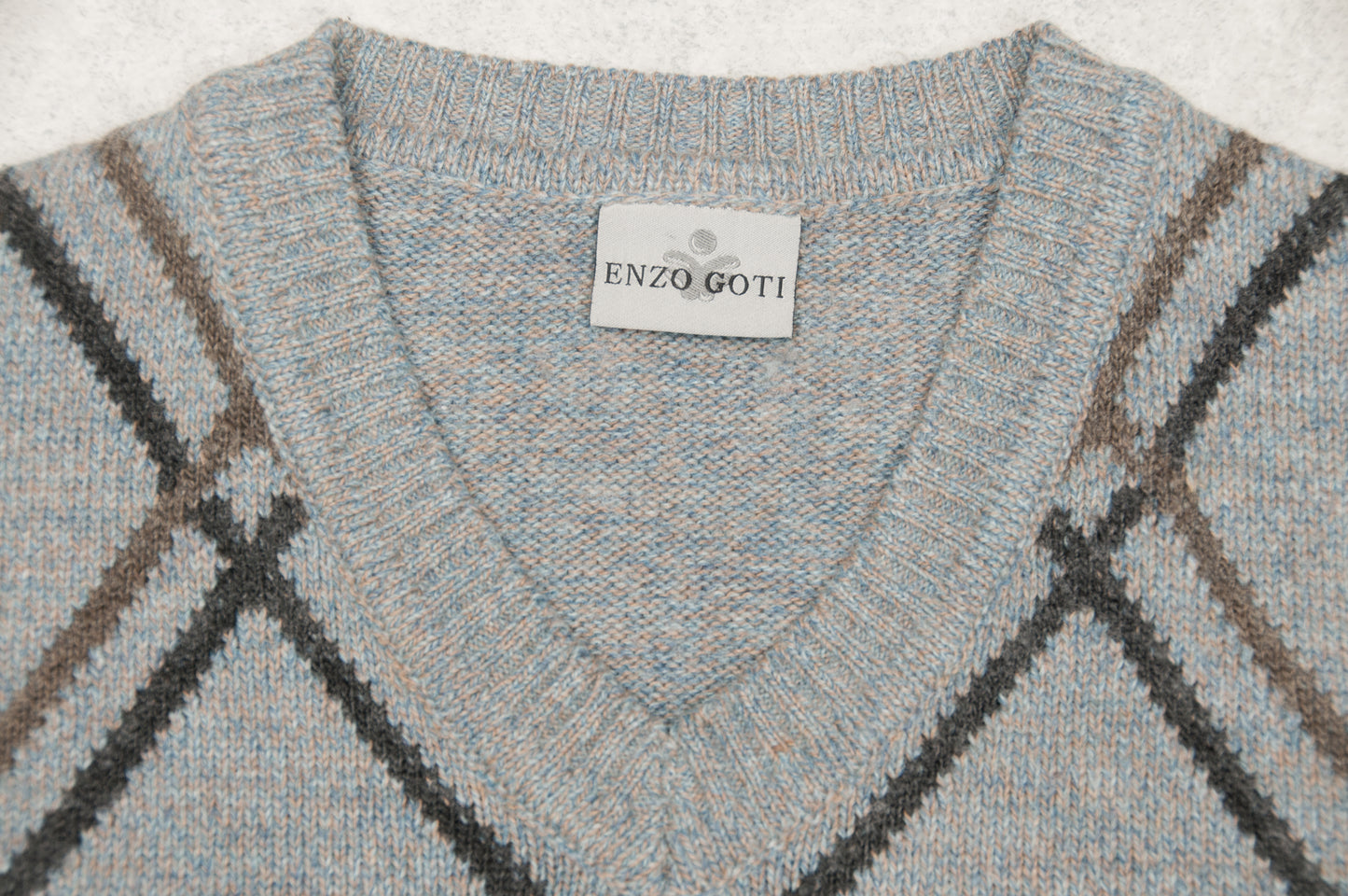 Vintage Enzo Goti neulepaita 90-luvulta (M)